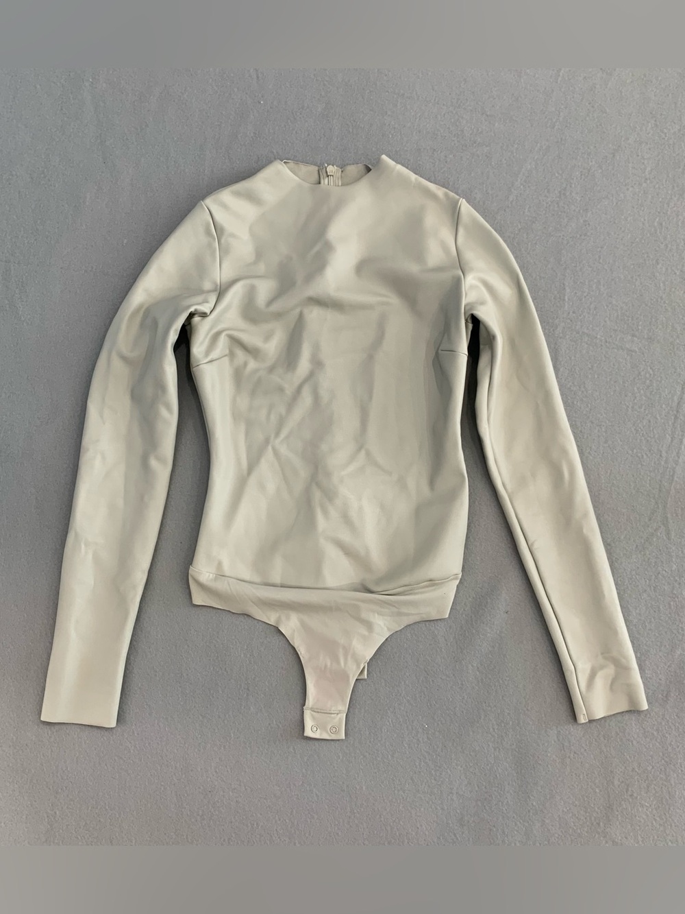 Skims Faux Leather Bodysuit Sz Small BeigeMock Neck Long Sleeve Shell Neutral